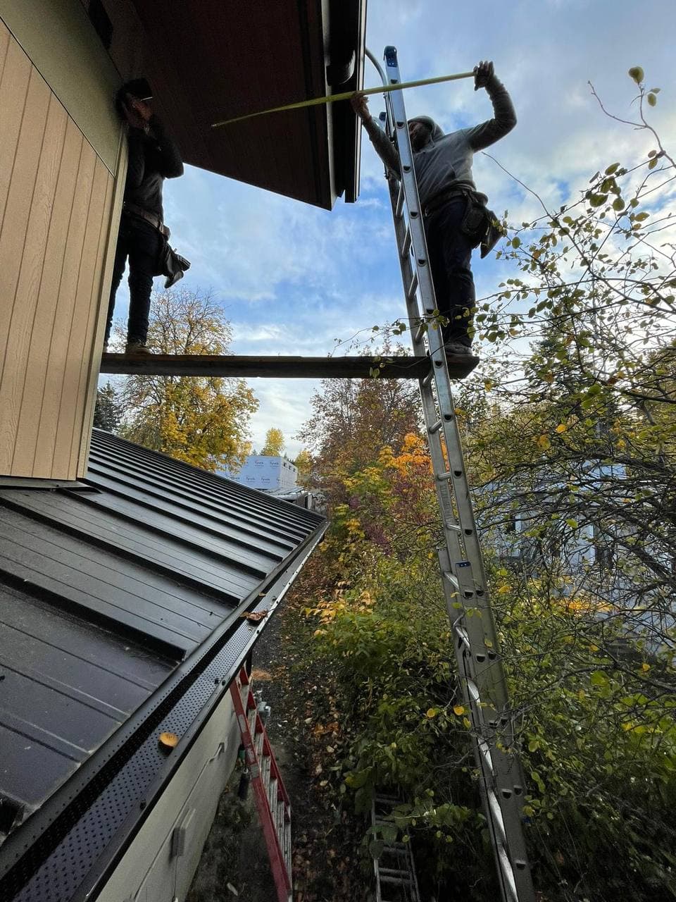 Residential gutter installation detail